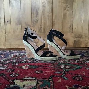 Charles by Charles David Wedge Sandals